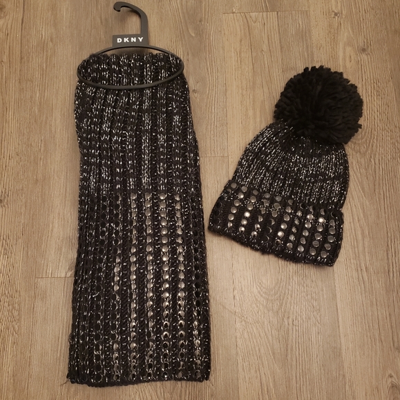 Dkny Accessories - NWT DKNY Studded Pom Pom Beanie Black Hat and